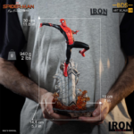 Marvel: Spider-Man Far from Home - Spider-Man 1:10 Scale Statue - Image 2