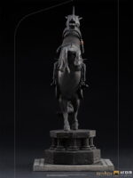 Iron Studios - Harry Potter - Ron Weasley at the Wizard Chess Deluxe Art Scale 1/10 Statue (35cm) - Image 3
