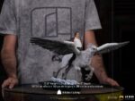 Iron Studios - Harry Potter - Harry Potter and Buckbeak Art Scale 1/10 Statue (30cm) - Image 9