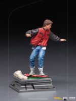 Iron Studios - Back to the Future II Art Scale Statue 1/10 Marty McFly on Hoverboard 22 cm - Image 4