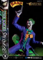 Prime 1 Studio - DC Comics Statue 1/3 The Joker Say Cheese Deluxe Bonus Version 99 cm - Image 7