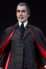 Sideshow Collectibles - Dracula Premium Format Statue Dracula (Christopher Lee) 56 cm - Image 4