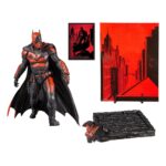 McFarlane Toys - The Batman Movie Posed PVC Statue The Batman (Gold Label) 30 cm - Image 3