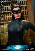 Hot Toys - The Dark Knight Trilogy Movie Masterpiece Action Figure 1/6 Catwoman 29 cm - Image 5