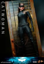Hot Toys - The Dark Knight Trilogy Movie Masterpiece Action Figure 1/6 Catwoman 29 cm - Image 4