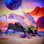 Hasbro - The Transformers Generations Legacy Deluxe Action Figure 2022 Kickback 14 cm - Image 3