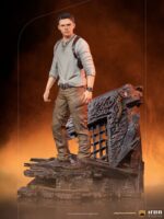 Iron Studios - Uncharted Movie Deluxe Art Scale Statue 1/10 Nathan Drake 22 cm - Image 4