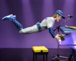 NECA - Elton John Clothed Action Figure Live in '75 Deluxe Set 20 cm - Image 3
