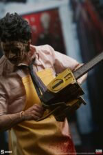 Sideshow Collectibles - Texas Chainsaw Massacre Action Figure 1/6 Leatherface (Killing Mask) 30 cm - Image 4
