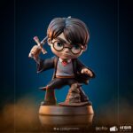 Iron Studios - Harry Potter Mini Co. PVC Figure Harry Potter with Sword of Gryffindor 14 cm