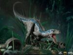 Iron Studios - Jurassic World Fallen Kingdom Deluxe Art Scale Statue 1/10 Blue 24 cm - Image 3