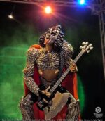 Knucklebonz - Kiss Rock Iconz Statue 1/9 The Demon (Dynasty) 21 cm - Image 2