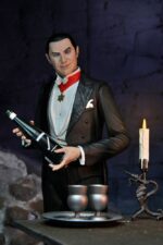 NECA - Universal Monsters Action Figure Ultimate Dracula (Transylvania) 18 cm