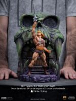Iron Studios - Masters of the Universe Deluxe Art Scale Statue 1/10 He-Man 34 cm - Image 5