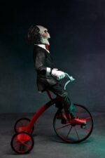 NECA - Saw Action Figure with Sound Billy with Tricyle 30 cm - Image 4