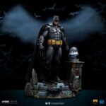Iron Studios - DC Comics Art Scale Statue 1/10 Batman Unleashed Deluxe 24 cm