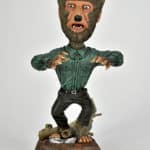NECA - Universal Monsters Head Knocker Bobble-Head Wolf Man 20 cm