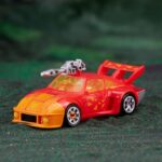 Hasbro - Transformers Generations Legacy Evolution Deluxe Class Action Figure G2 Universe Autobot Jazz 14 cm - Image 2