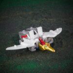 Hasbro - Transformers Generations Legacy Evolution Core Class Action Figure Dinobot Swoop 9 cm - Image 2