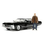 Jada Toys - Supernatural Hollywood Rides Diecast Model 1/24 1967 Chevrolet Impala Sport Sedan with Dean Winchester Figur
