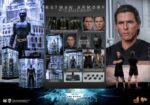 Hot Toys - The Dark Knight Rises Movie Masterpiece Action Figures & Diorama 1/6 Batman Armory with Bruce Wayne 30 cm - Image 8