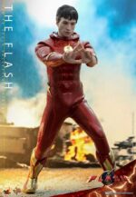 Hot Toys - The Flash Movie Masterpiece Action Figure 1/6 The Flash 30 cm - Image 7
