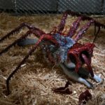 NECA - The Thing Action Figure Thing Dog Creature Ultimate Deluxe 18 cm