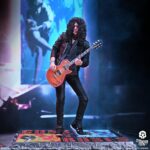 Knucklebonz - Guns N' Roses Rock Iconz Statue Slash II 22 cm (Limited to 3,000 pcs) - Image 3