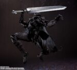 Bandai - Berserk S.H. Figuarts Action Figure Guts (Berserker Armor) -Heat of Passion- 16 cm - Image 5