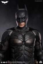 Queen Studios -  The Dark Knight Life-Size Statue Batman Ultimate Edition 207 cm (Limited to 30 pcs) - Image 4