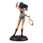 DC Direct DC Cover Girls Resin Statue Wonder Woman by J. Scott Campbell 25 cm - Image 2
