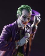 DC Direct Resin Statue 1/10 The Joker: Purple Craze - The Joker by Alex Ross 19 cm - Image 2