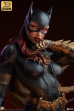 Sideshow - DC Comics Premium Format Statue Batgirl 55 cm - Image 4