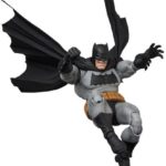 Medicom - The Dark Knight Returns MAFEX Action Figure Batman 16 cm