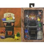 NECA - Dinosaurs Action Figure Ultimate Baby Sinclair 18 cm