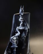 DC Direct Resin Statue 1/10 Batman Black & White by Bill Sienkiewicz 20 cm - Image 2