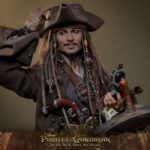 Hot Toys - Pirates of the Caribbean: Dead Men Tell No Tales DX Action Figure 1/6 Jack Sparrow (Deluxe Version) 30 cm