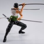 Bandai - One Piece S.H.Figuarts Action Figure Roronoa Zoro Romance Dawn Ver. 15 cm