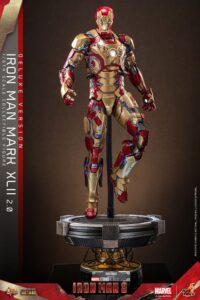 Iron Man 3 Movie Masterpiece Diecast Action Figure 1/6 Iron Man Mark XLII (2.0) Deluxe 32 cm - Image 2
