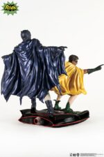 DC Comics PVC Diorama Statue 1/8 Batman & Robin 1966 23 cm - Image 3