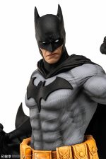 DC Comics Statue 1/4 Batman & Catwoman Reunion 67 cm - Image 7