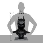 The Dark Knight DC Direct Replica 1/1 Batman Cowl 54 cm - Image 4