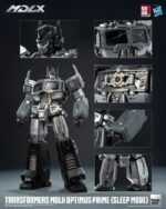 Transformers MDLX Action Figure Optimus Prime (Sleep Mode) 18 cm *exclusive* - Image 6