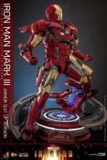 Iron Man Movie Masterpiece Diecast Action Figure 1/6 Iron Man Mark III (Armor Suit Up Version) 32 cm - Image 5