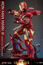 Iron Man Movie Masterpiece Diecast Action Figure 1/6 Iron Man Mark III (Armor Suit Up Version) 32 cm - Image 3