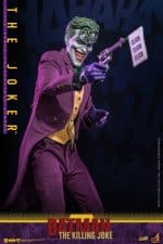 Batman: The Killing Joke Action Figure 1/6 The Joker 31 cm - Image 4