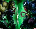 Marvel Premium Format Statue Venomized Hulk 63 cm - Image 3