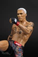 UFC Posed PVC Statue Charles Oliveira 17 cm - Image 2