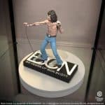 AC/DC Rock Iconz Bon Scott III 22 cm - Image 3